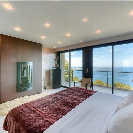 Modern House V33 *