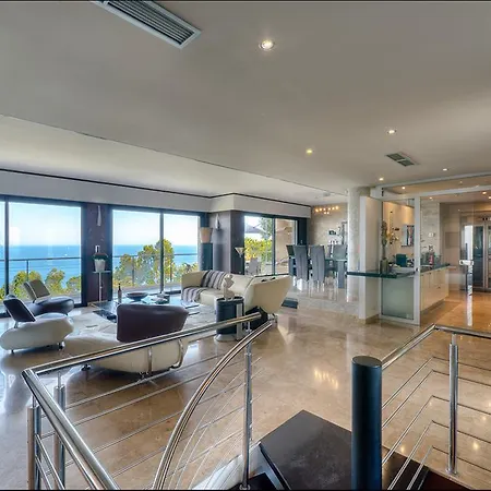 Modern House V33 *